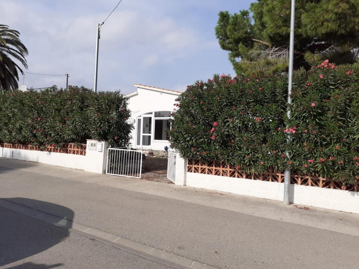 Villa Pordofo 2 Chambres Roses Ngoại thất bức ảnh